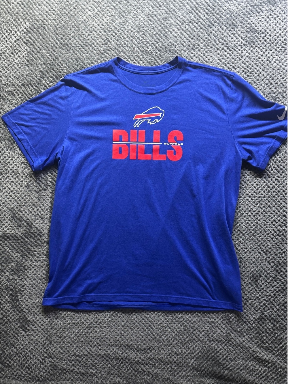 Buffalo Bills Nike men’s XL blue T-shirt 628